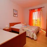 Three Bedroom With Terrace * 奥瑞比克
