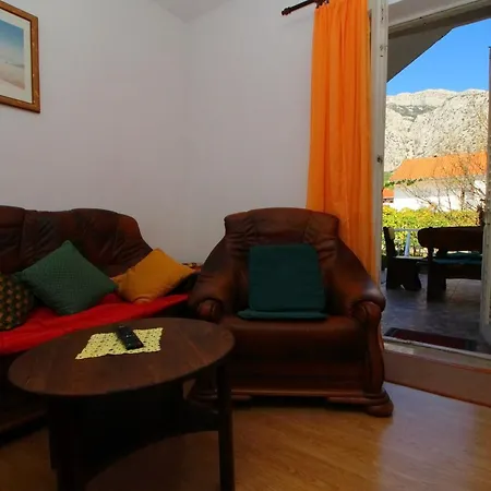 公寓 Three Bedroom With Terrace 奥瑞比克