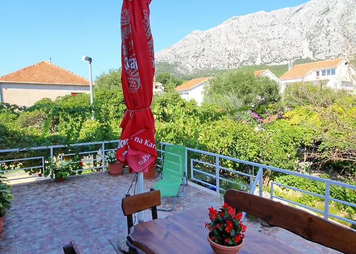 Three Bedroom With Terrace شقة أوروبيتش