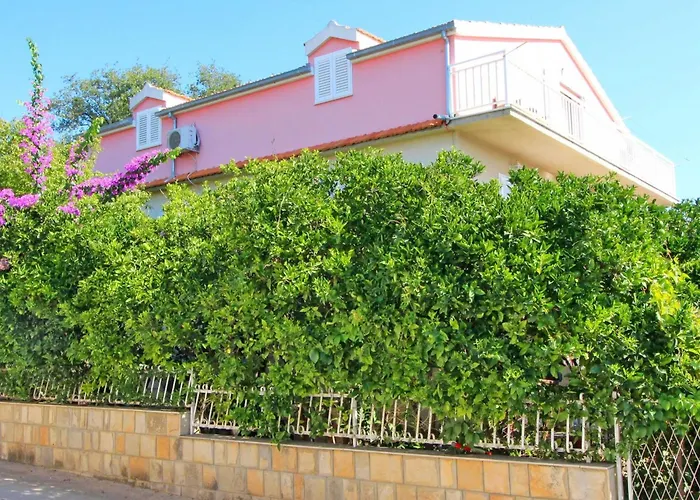 Three Bedroom With Terrace