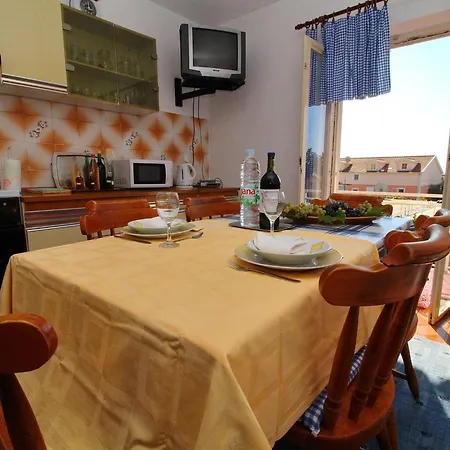 Three Bedroom With Terrace *