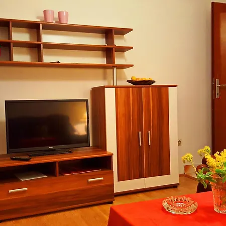 Three Bedroom With Terrace Orebić