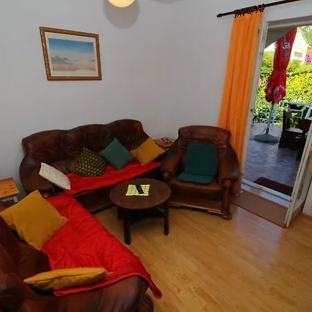 Apartment Domestic - Three Bedroom With Terrace