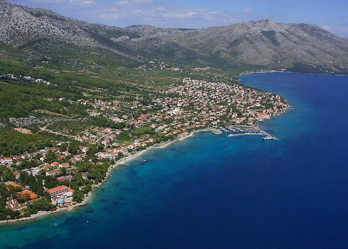 Three Bedroom With Terrace